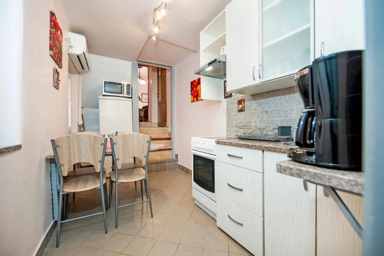 Apartment Amethyst Rovigno Croazia
